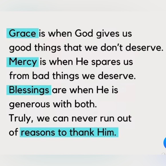 Stylish Gold and Black Keychain Bag Charm Accessory - Picture 11 of 11